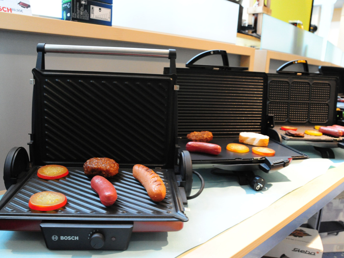 Tischgrill, Raclette oder Waffeleisen, alles ist erhältlich.